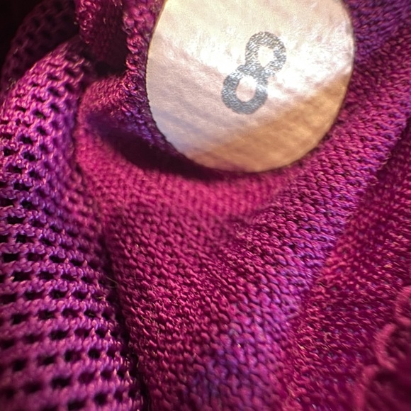 Lululemon Purple Striped Power Y Bra 8 - Picture 4 of 4